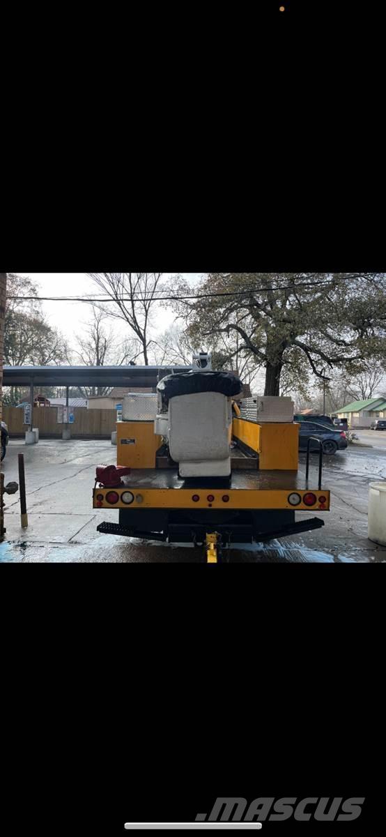 Ford F-550 Auto košare