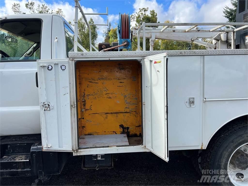 Ford F-650 Komunalna vozila