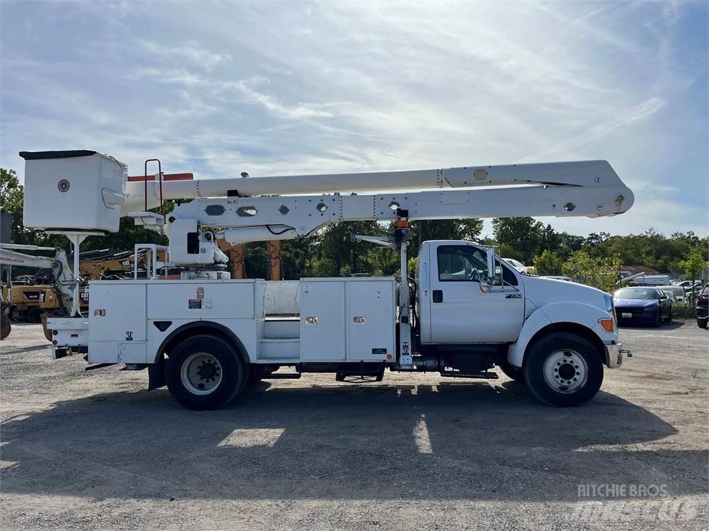 Ford F-750 Auto košare