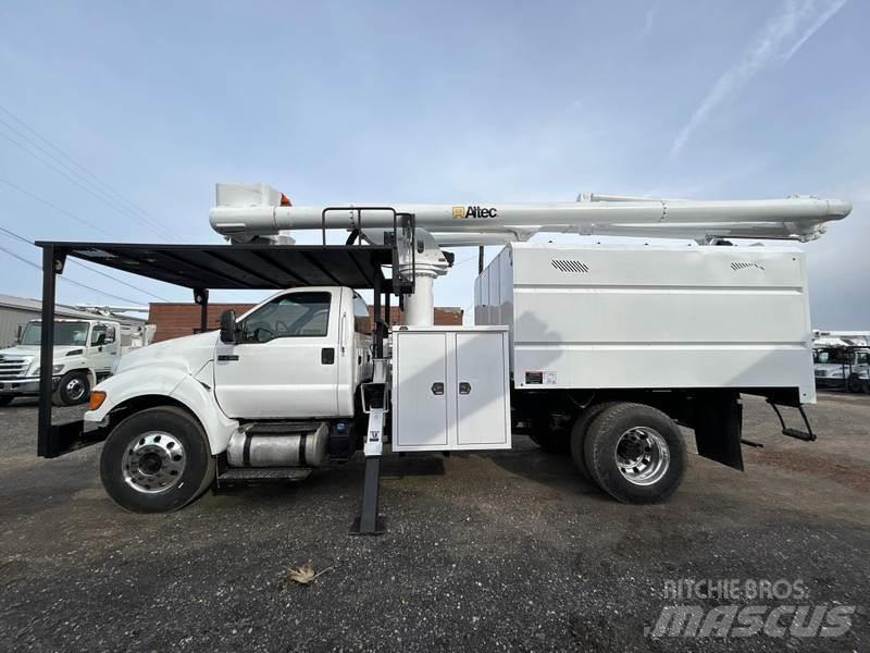 Ford F-750 Auto košare