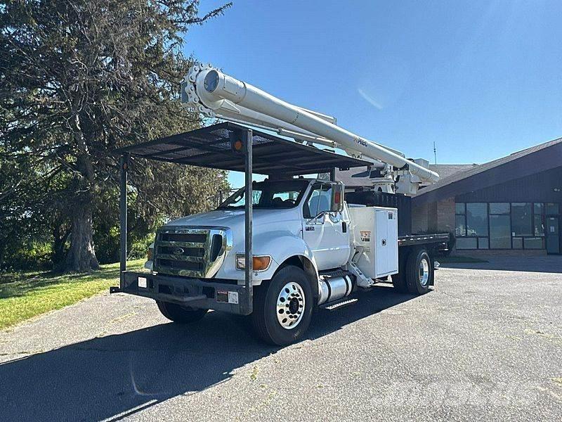 Ford F-750 Auto košare