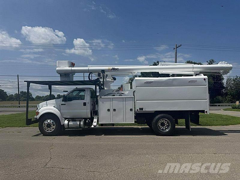Ford F-750 Auto košare