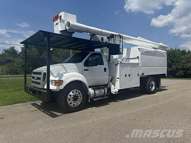 Ford F-750 Auto košare