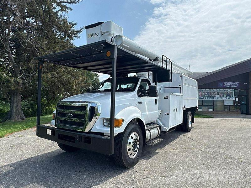 Ford F-750 Auto košare