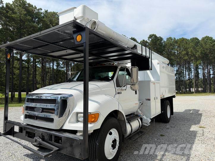 Ford F-750 Auto košare