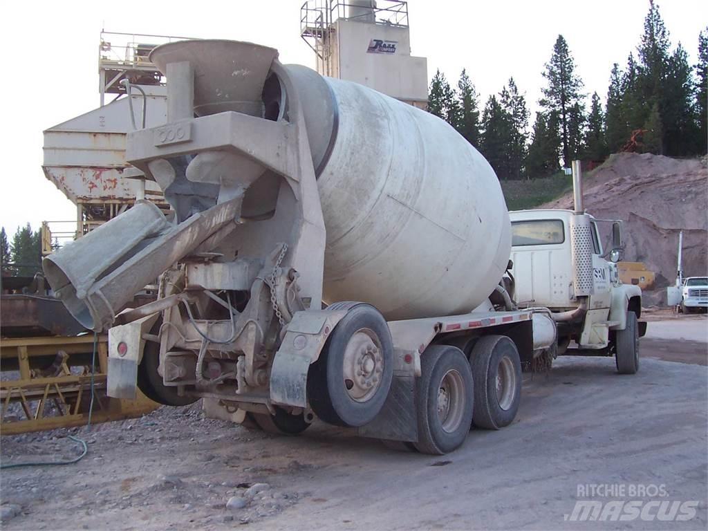 Ford LT9000 Kamioni mikseri za beton