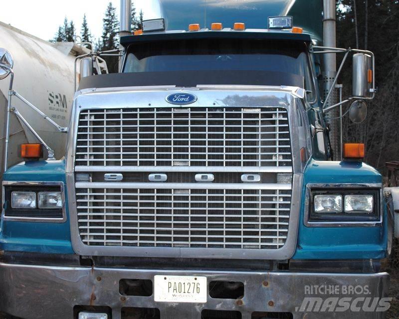 Ford LTL9000 Traktorske jedinice