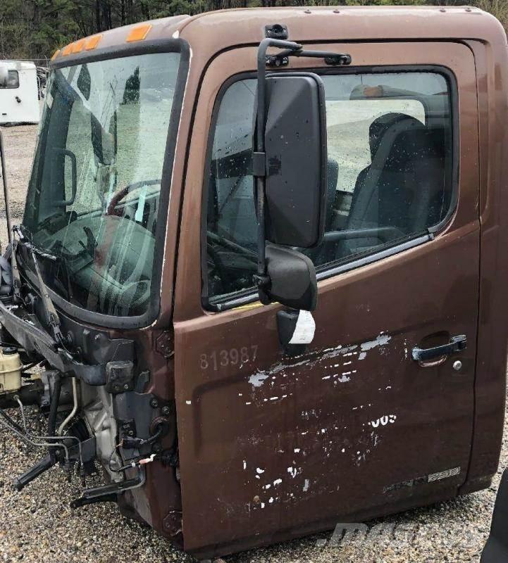 Hino 238 Transport – ostalo