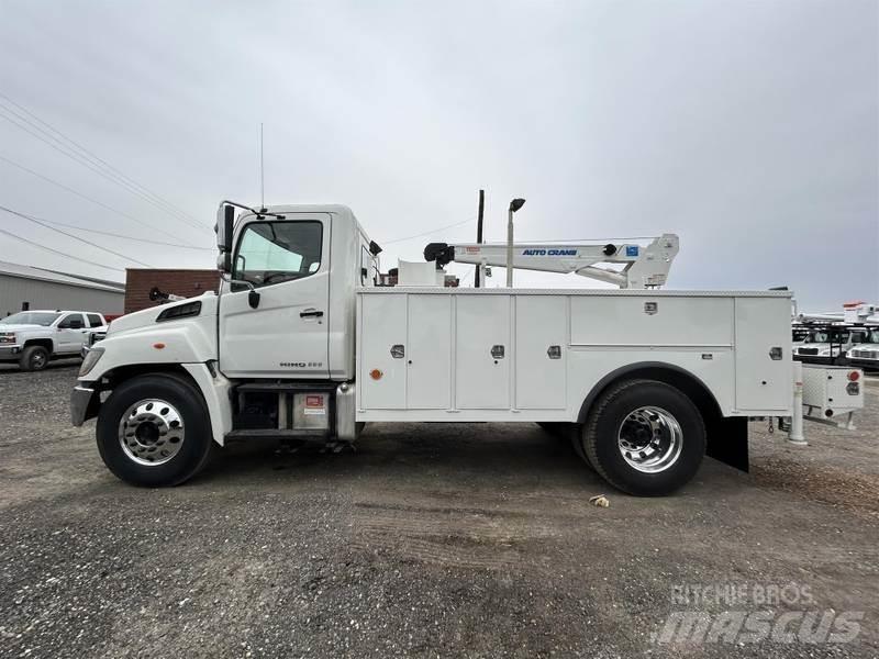 Hino 338 Komunalna vozila