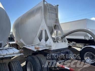  J & L Tank prikolice
