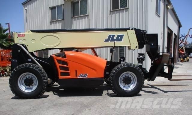JLG 1055 Teleskopski viličari