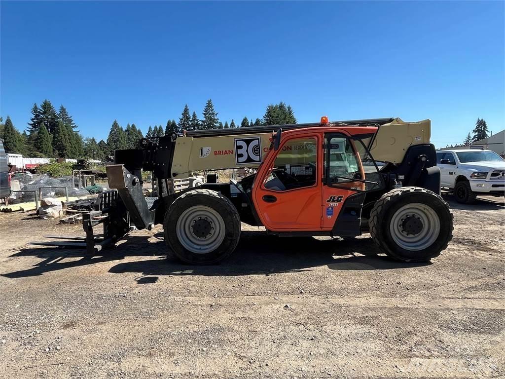 JLG 1255 Teleskopski viličari