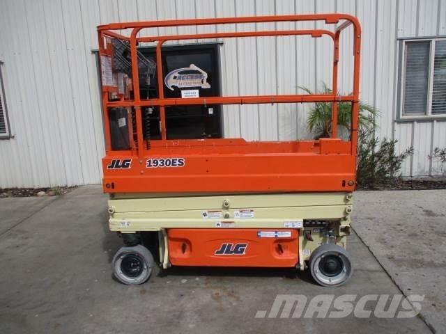 JLG 1930ES Škaraste platforme