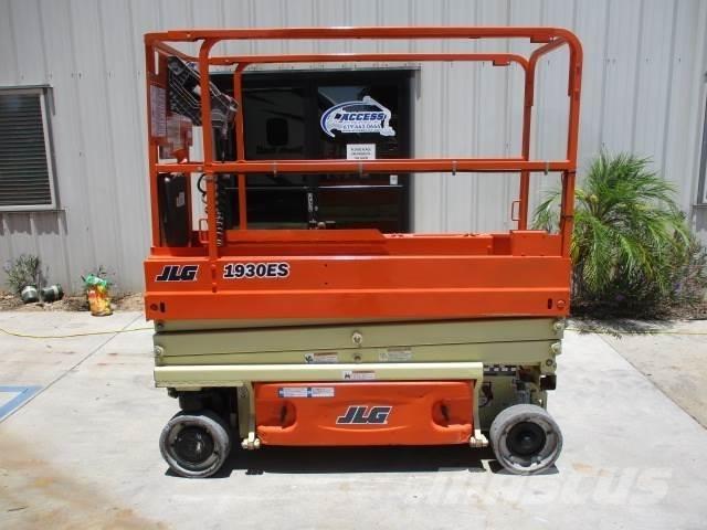 JLG 1930ES Škaraste platforme
