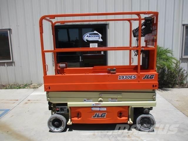 JLG 1930ES Škaraste platforme
