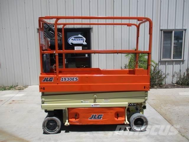 JLG 1930ES Škaraste platforme