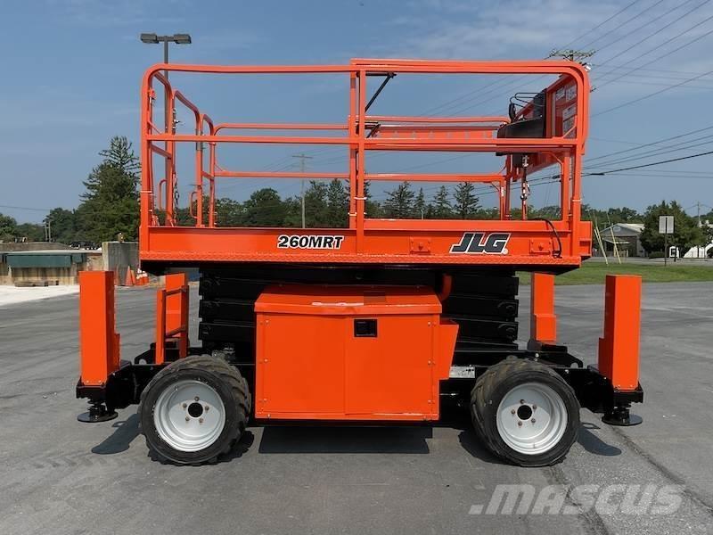 JLG 260MRT Škaraste platforme