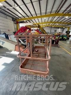 JLG 600S Teleskopske podizne platforme