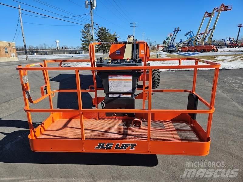 JLG 600S Teleskopske podizne platforme