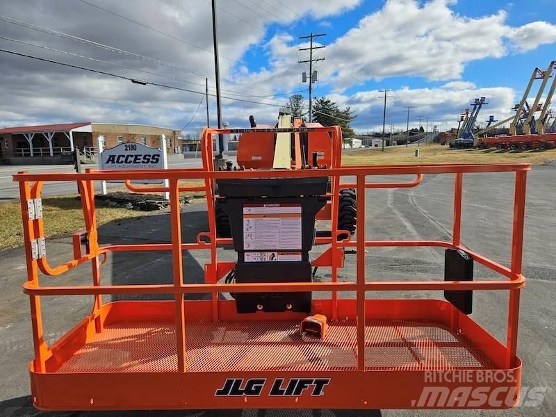 JLG 600S Teleskopske podizne platforme