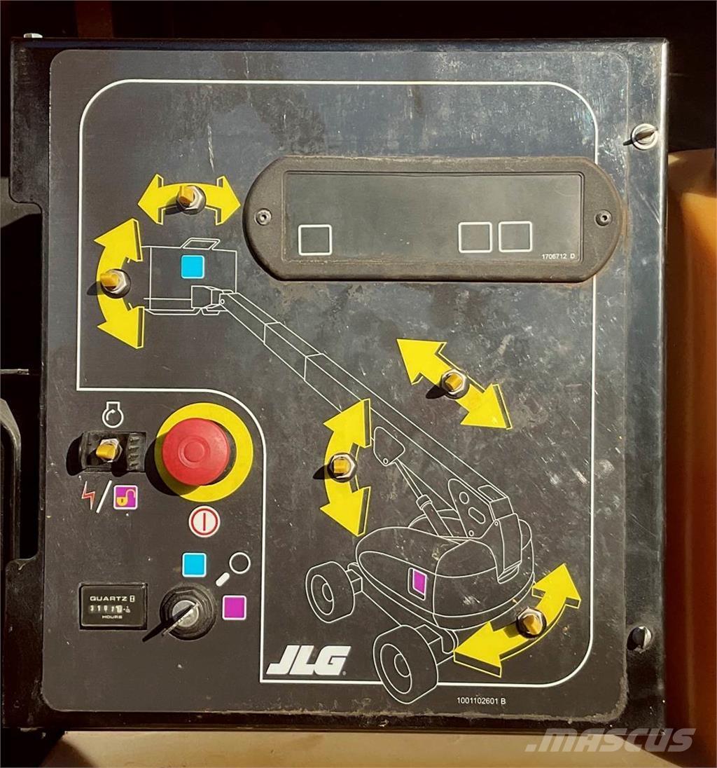 JLG 600S Teleskopske podizne platforme