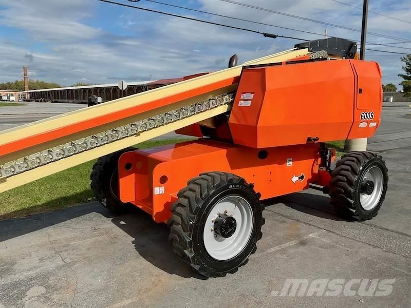 JLG 600S Teleskopske podizne platforme