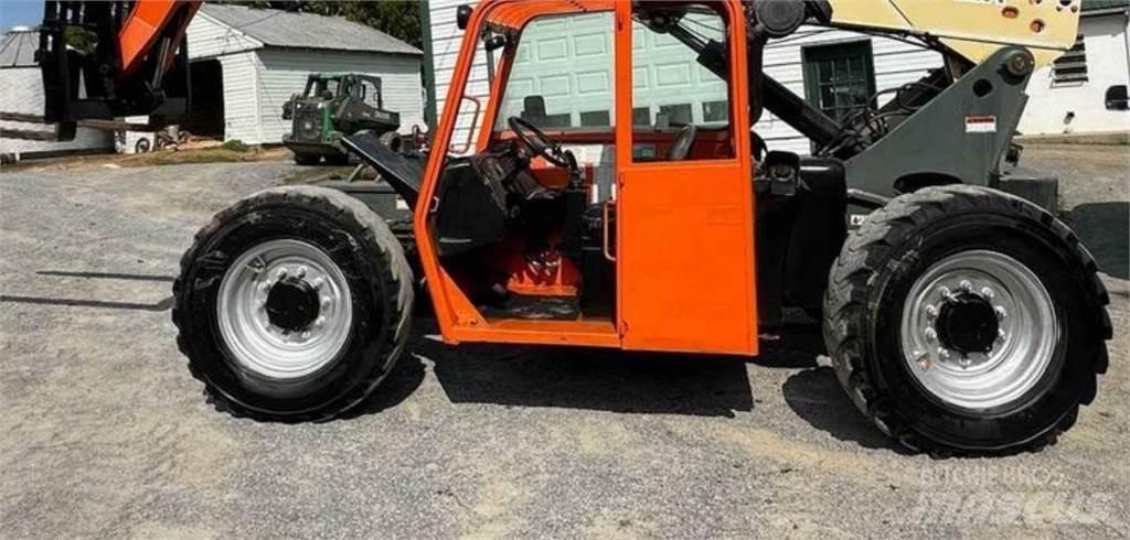 JLG G6-42A Teleskopski viličari