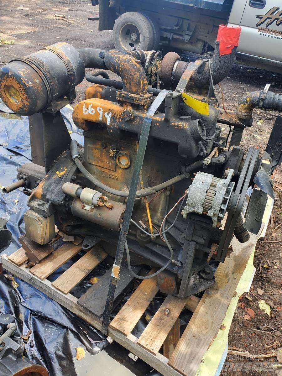 John Deere  Motori