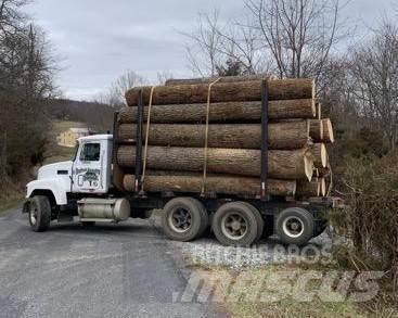 Mack CH613 Kamioni za drva