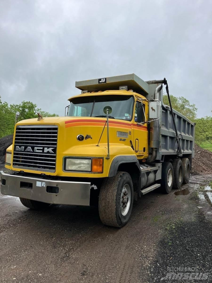 Mack CL713 Kiper kamioni