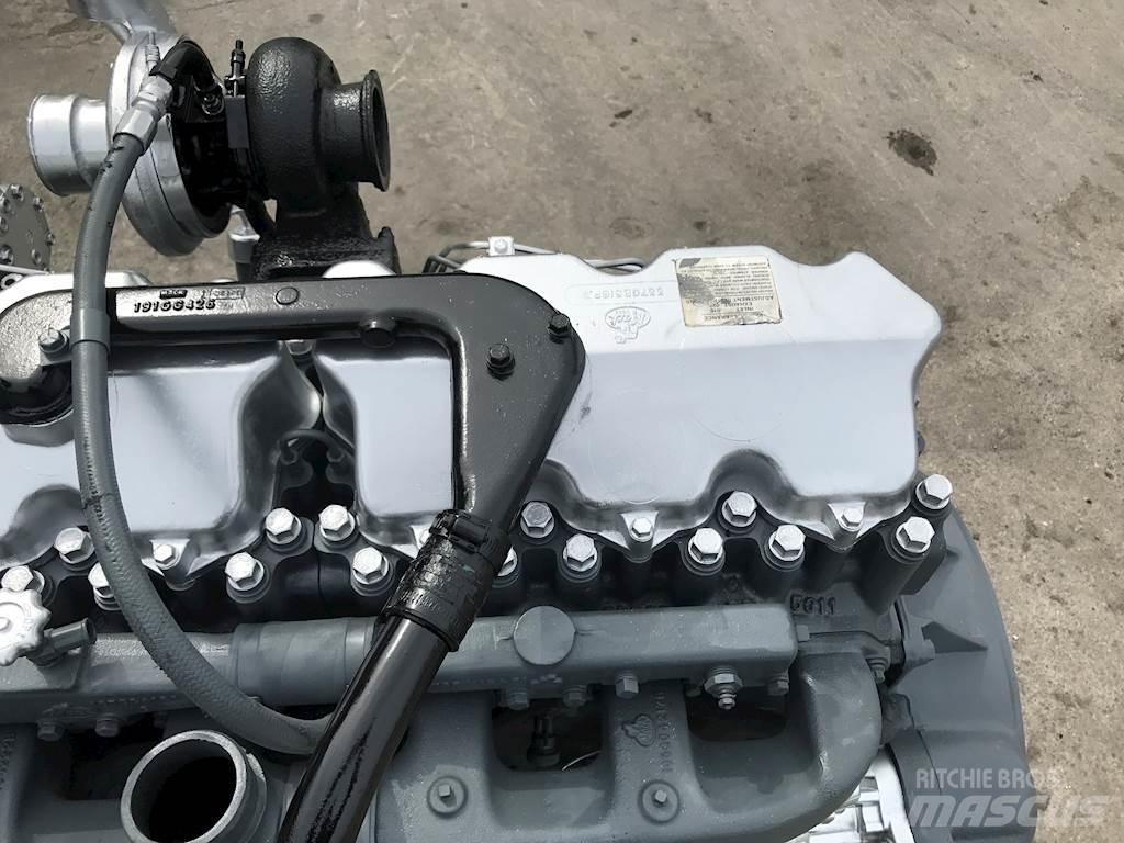 Mack E6 Motori