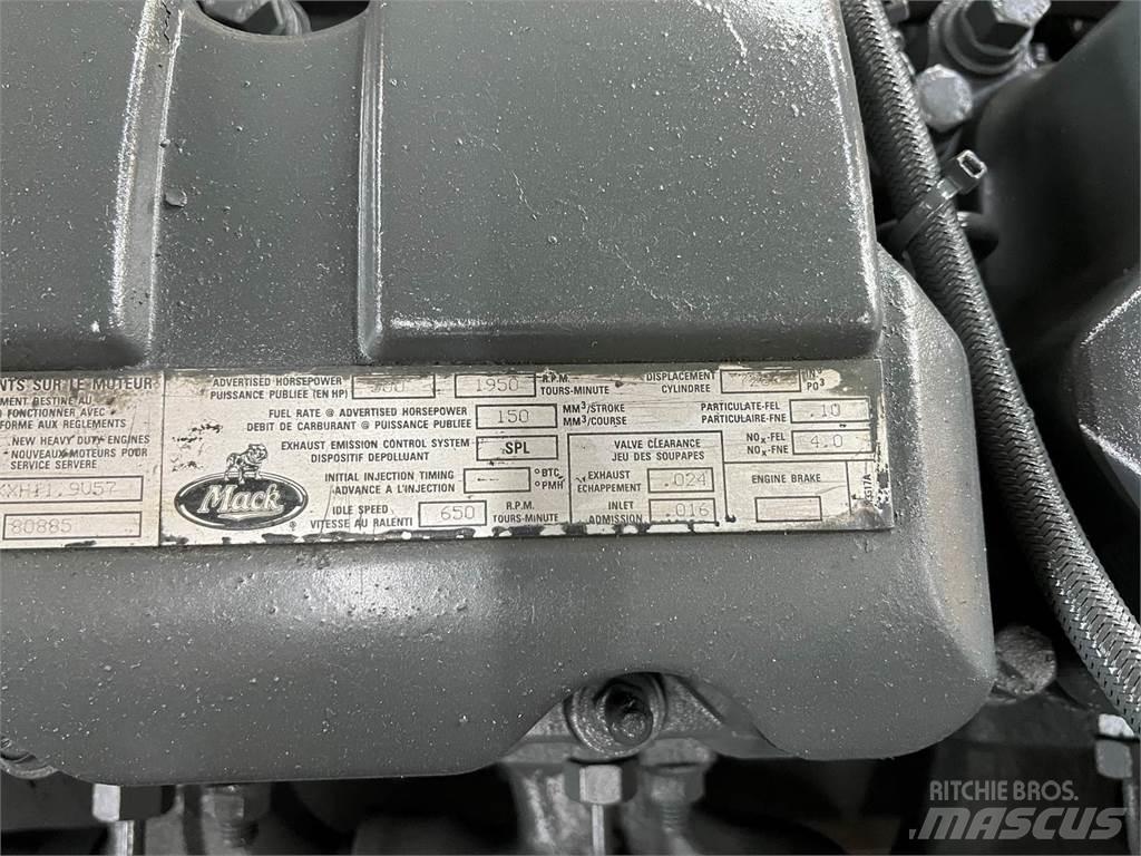 Mack E7 Motori