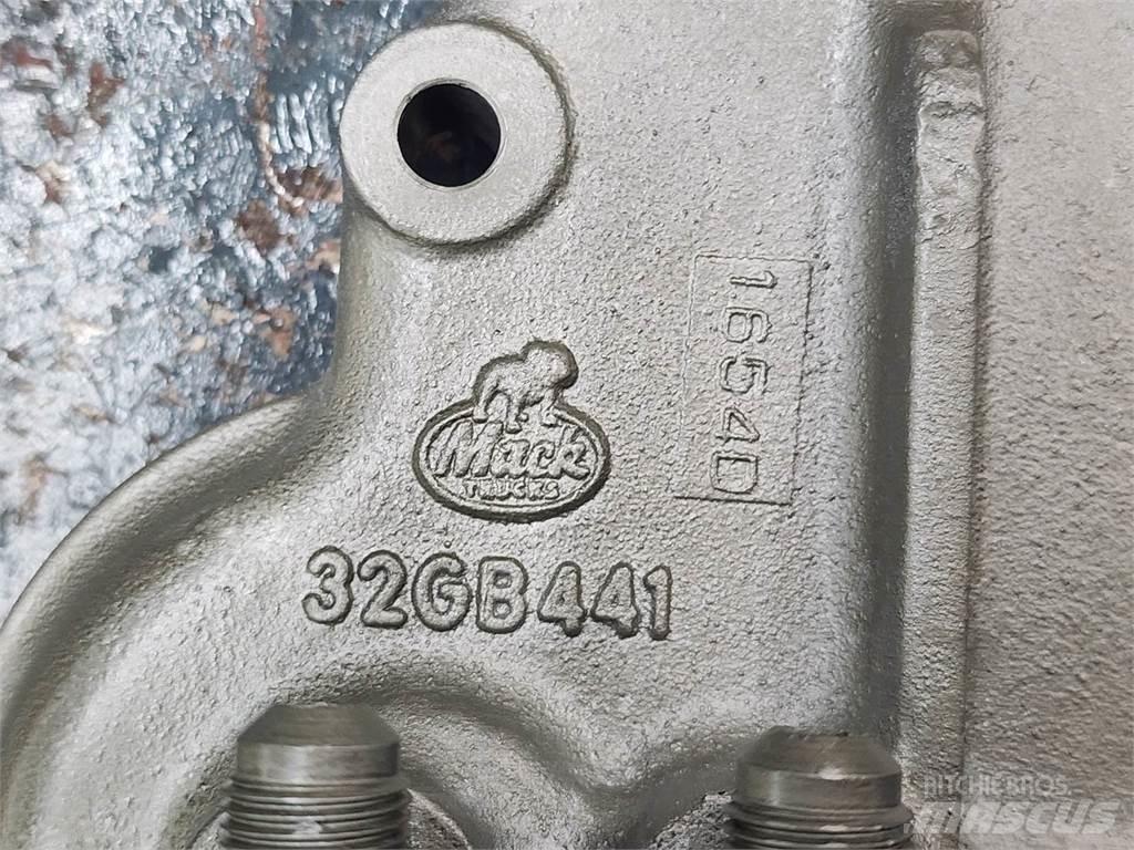Mack E7 Motori