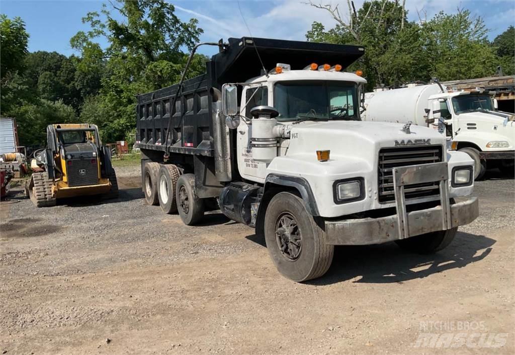 Mack E7 Kiper kamioni
