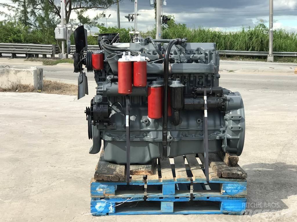 Mack E7 Motori