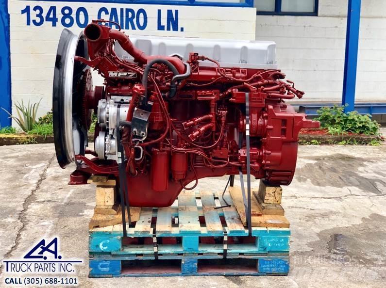 Mack MP7 Motori