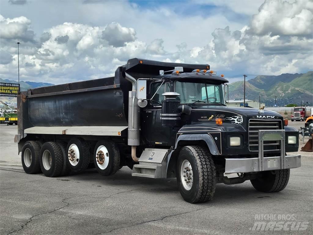 Mack RD690 Kiper kamioni