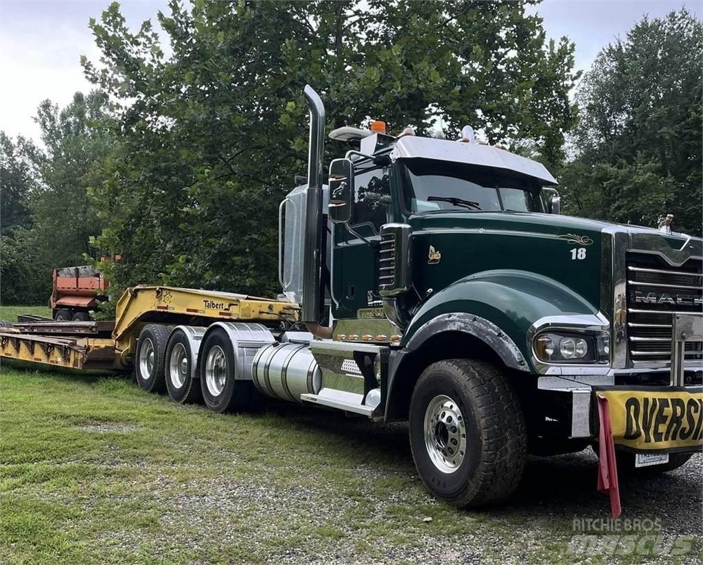 Mack Titan Traktorske jedinice