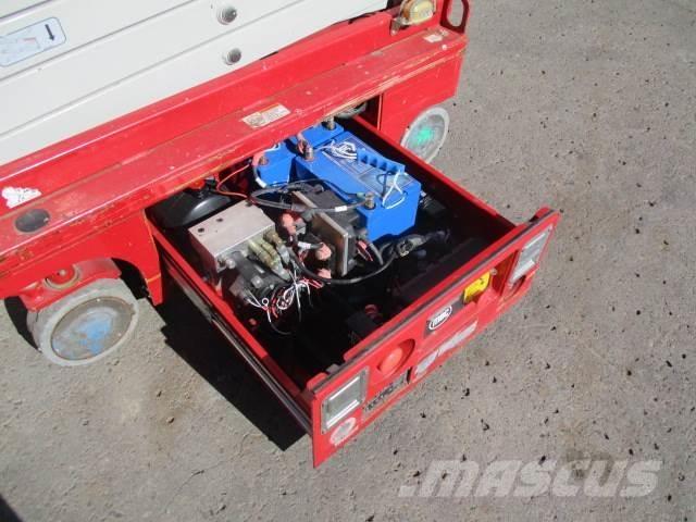 MEC 1330SE Škaraste platforme