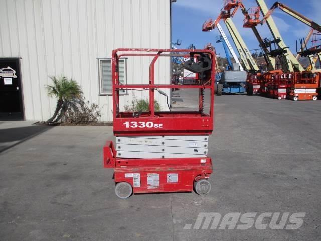 MEC 1330SE Škaraste platforme