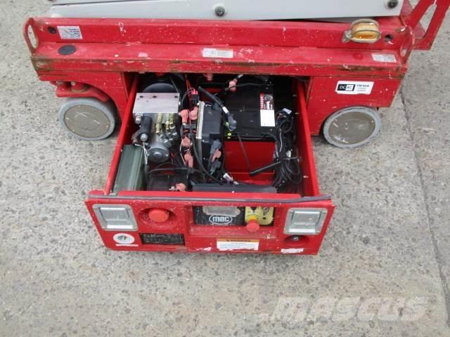 MEC 1330SE Škaraste platforme
