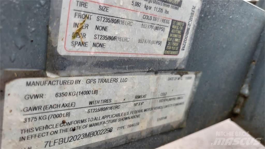  Unmarked Auto  prikolice