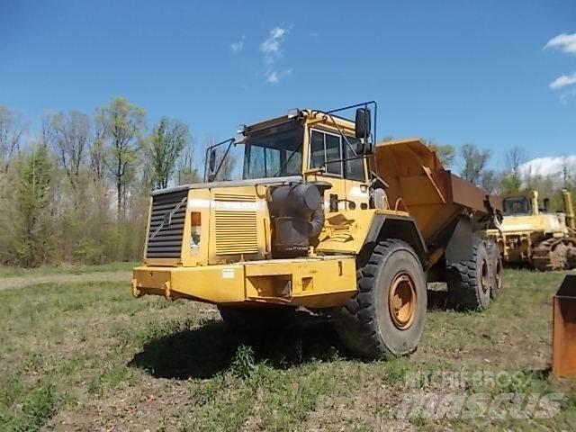 Volvo A35C Zglobni demperi