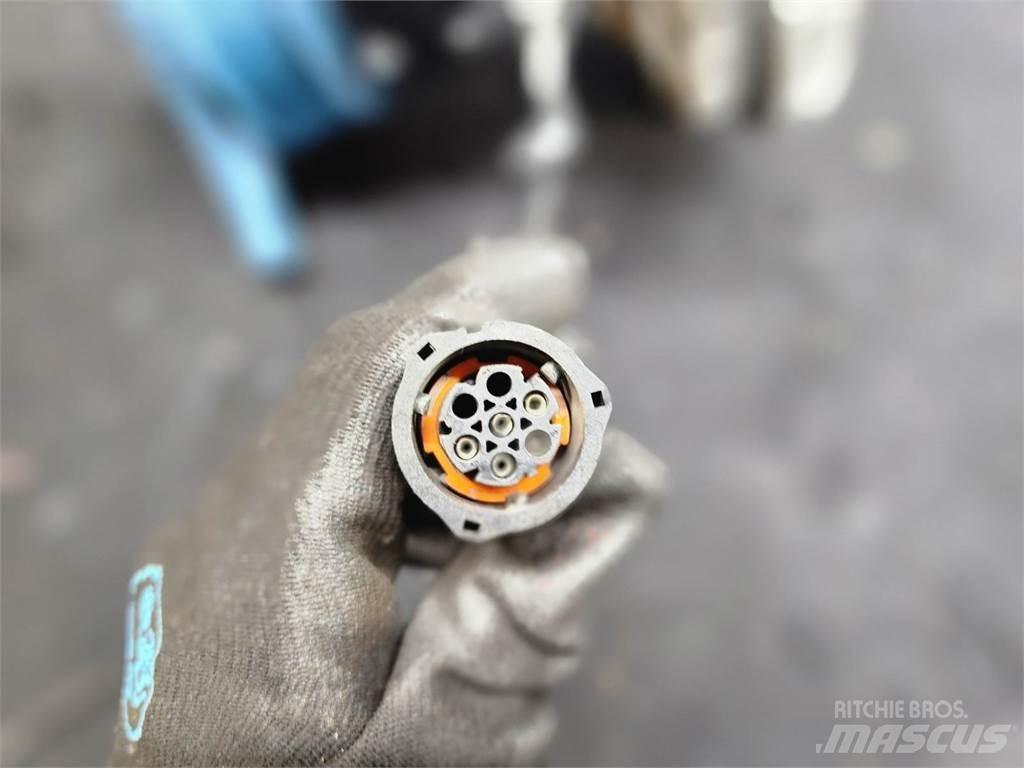 Volvo D13 Druge komponente
