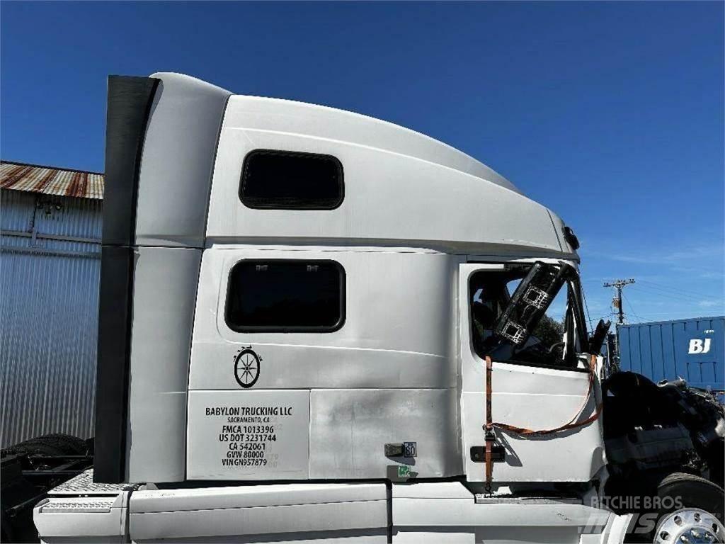 Volvo VNL Transport – ostalo