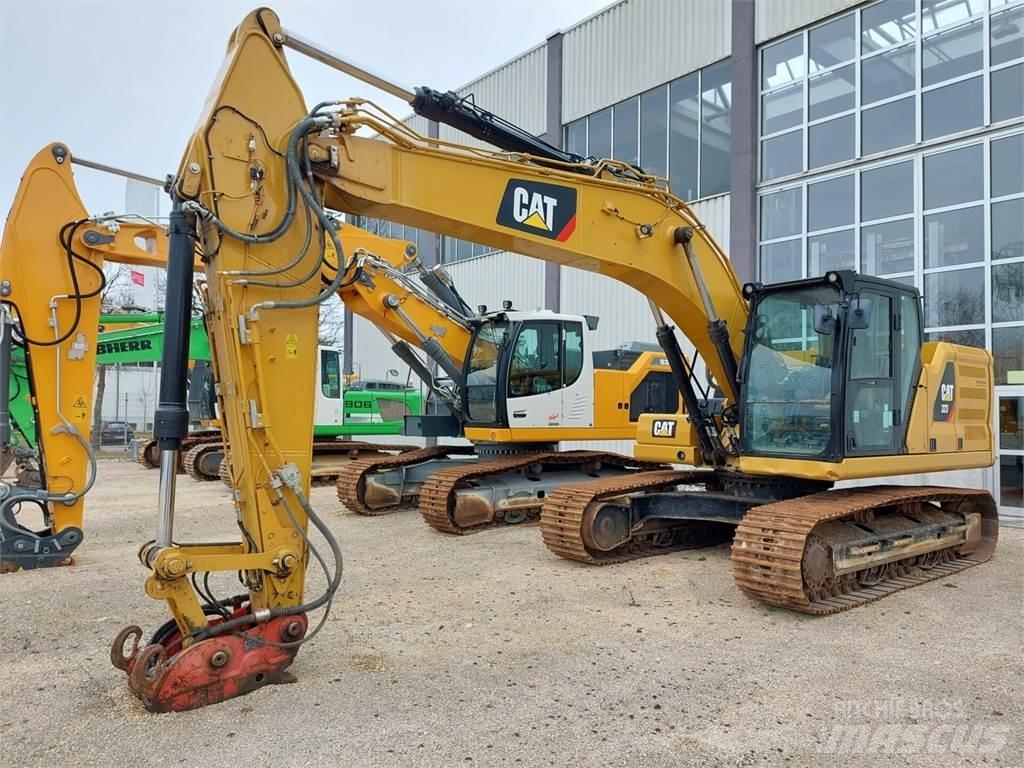 CAT 323 Bageri gusjeničari