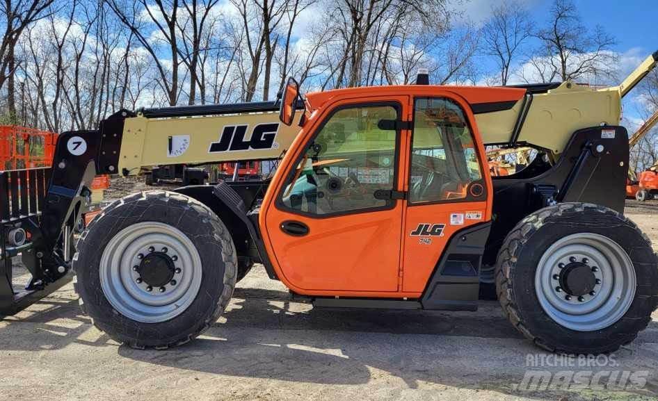 JLG 742 Teleskopski viličari