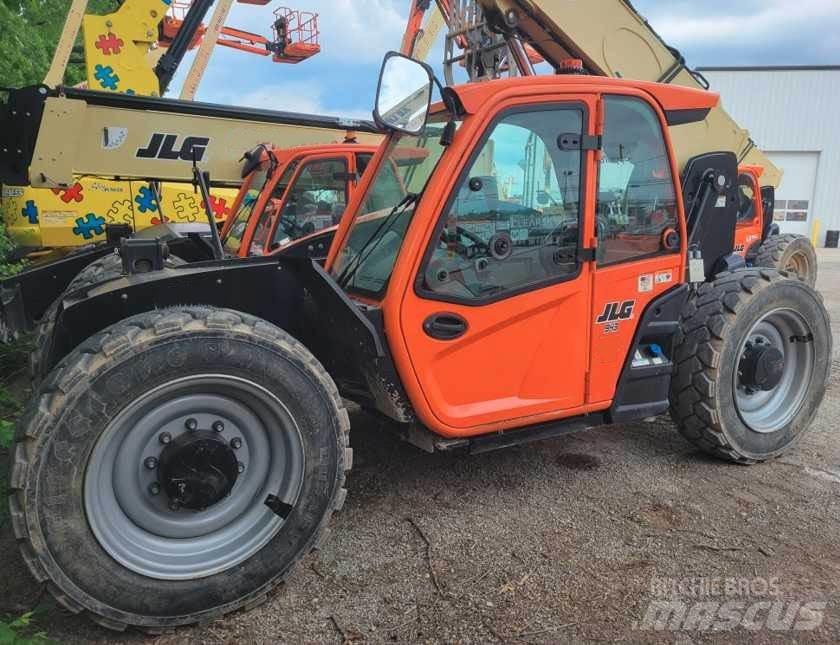 JLG 943 Teleskopski viličari