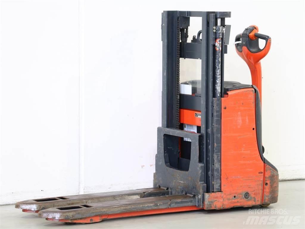 Linde D06/1160 Ručni električni viličar