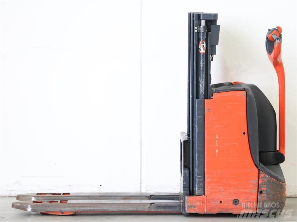 Linde D06/1160 Ručni električni viličar